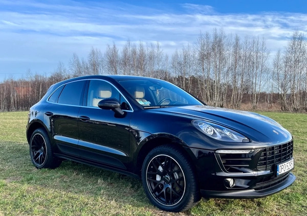 Porsche Macan cena 157800 przebieg: 114000, rok produkcji 2016 z Niemodlin małe 704